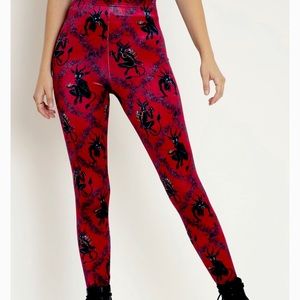 BNWT M Blackmilk Krampus HW Velvet Leggings